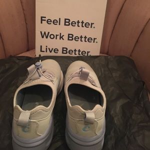 Closed-Back Nursing Clog